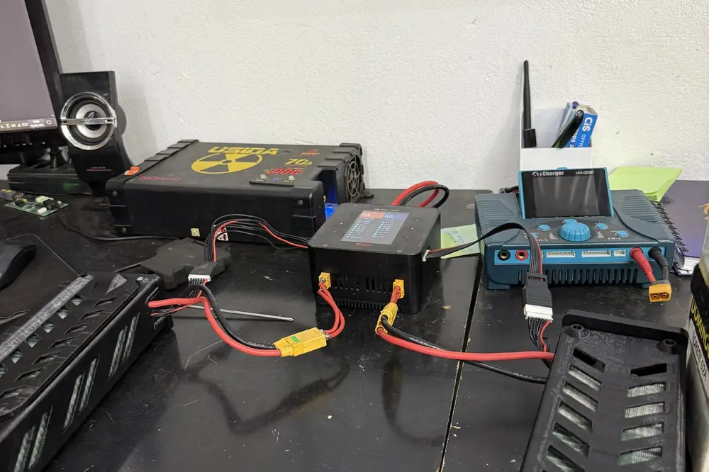 Manutenção de bateria de drone agrícola